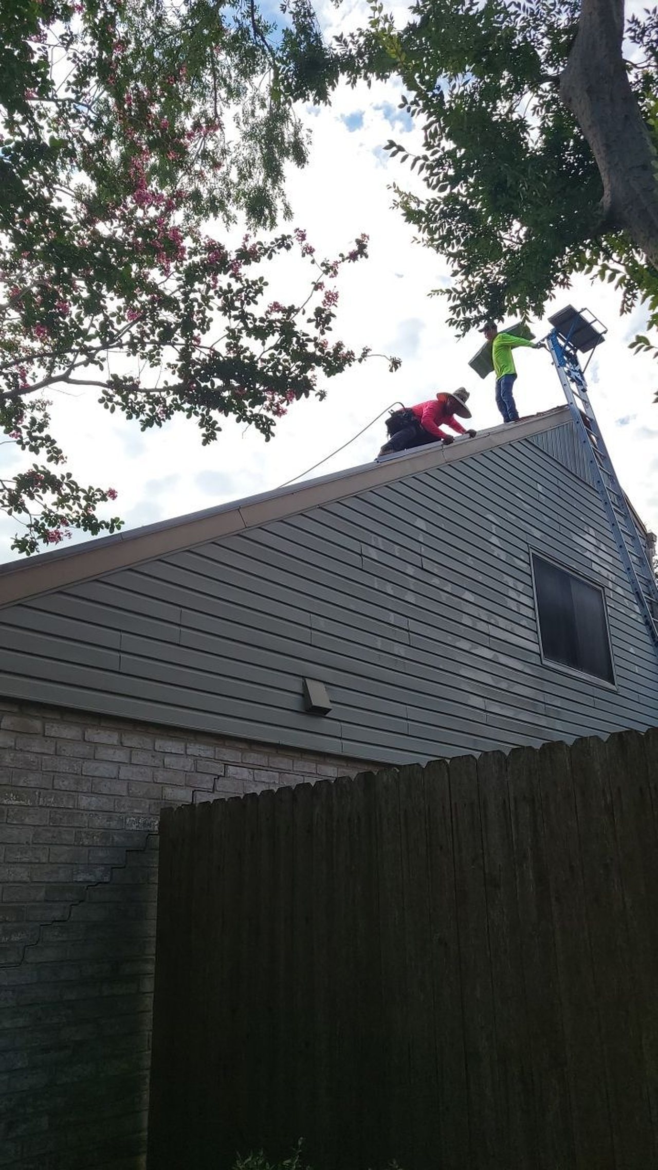 Emergency roof repair