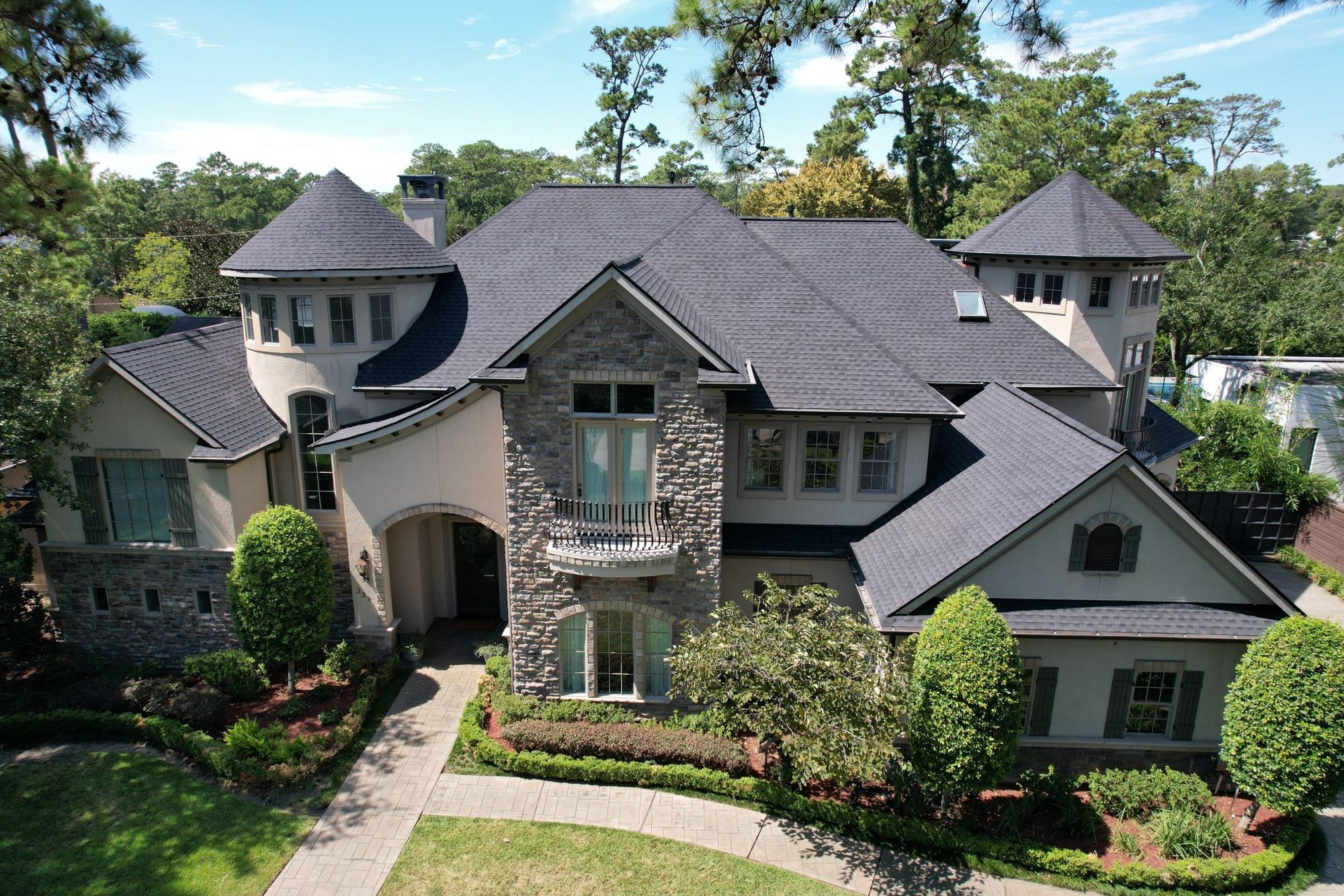 Newly replaced roof after Blue Rhino installation
